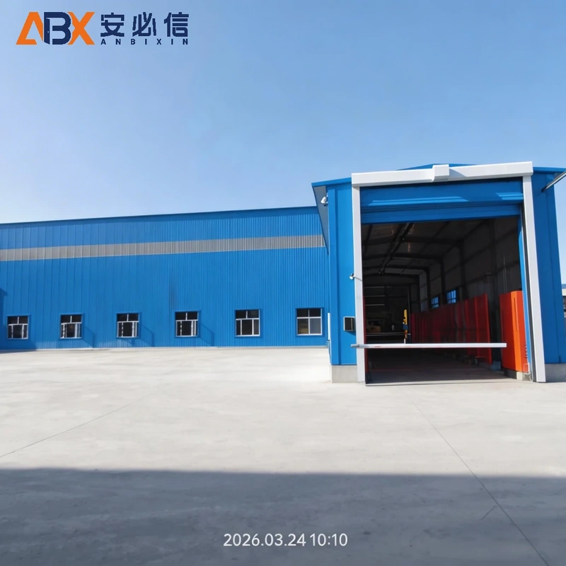 吐鲁番高速堆积门